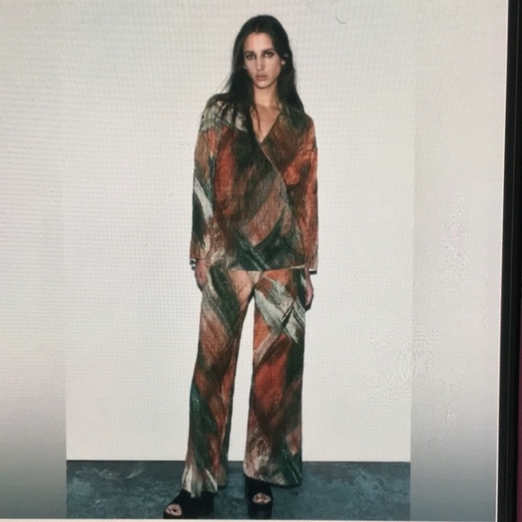 Zara Pants - New Zara Multicolor Abstract 2 pieces Set Kimono and pants